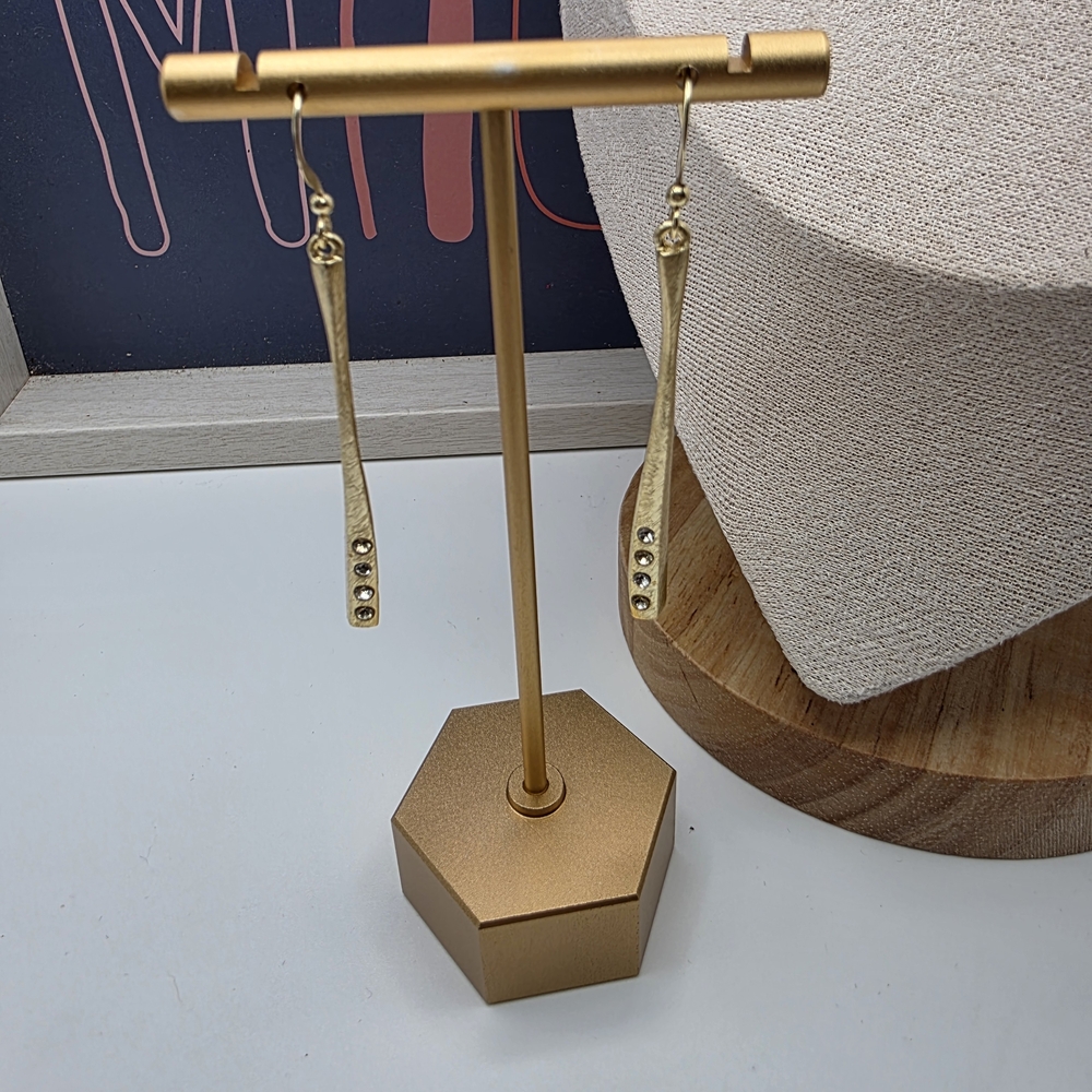 Elegant Gold Drop Earrings (835)